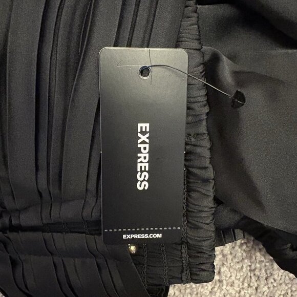 Express Women's Satin Top Size XS Black V-Bar Puff Sleeve Ruched Pleated NWT $58 - Picture 15 of 16